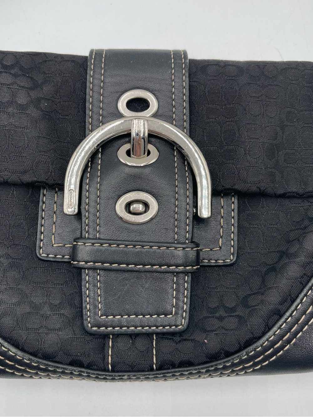 Vtg Y2K Coach Small Soho Signature C Black Canvas Shoulder Bag Hobo Leather - Picture 4 of 15